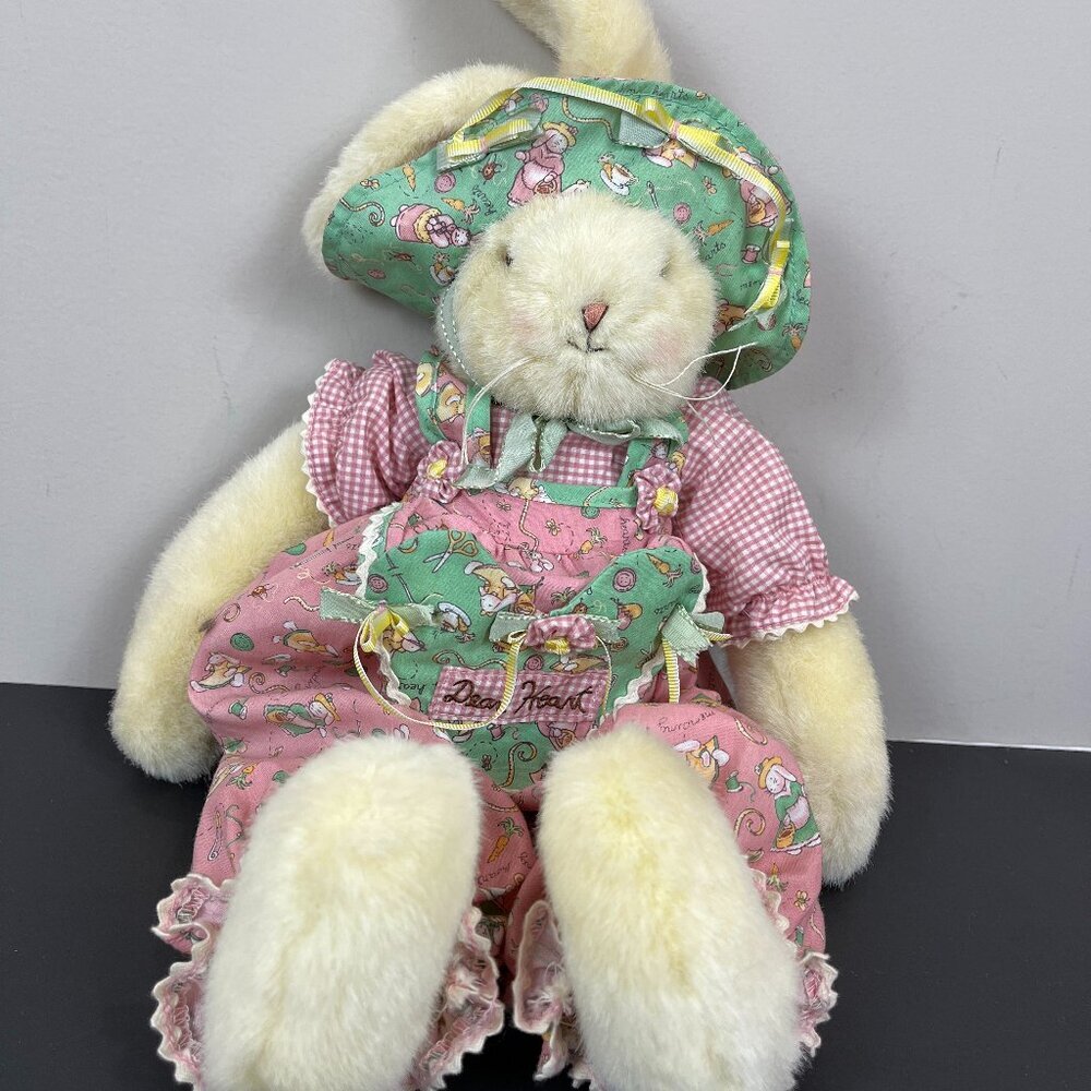 Hallmark Bunnies by the Bay Little Bit, Dearheart Plush